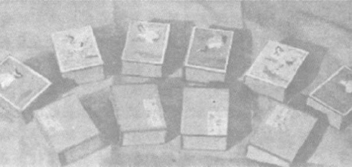 *先念李**抽雪茄烟，毛主席看了半天：你有这么好的烟，咋不介绍给我