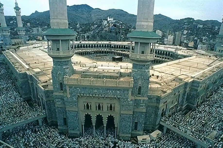 沙特和伊朗握手言和影响,沙特和伊朗握手言和时间