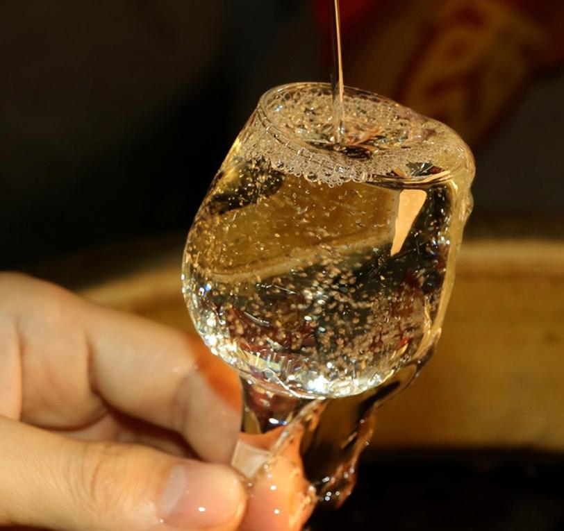 酒局上别人劝酒怎么办,酒局如何避免劝酒