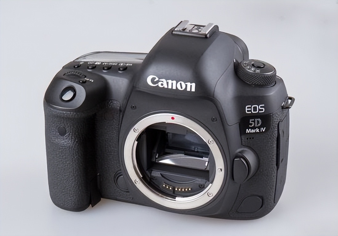 宾得全幅微单可用全幅单反镜头吗,全幅相机可以用残幅镜头嘛