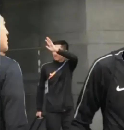 足球报李璇宋承良,足球报李璇