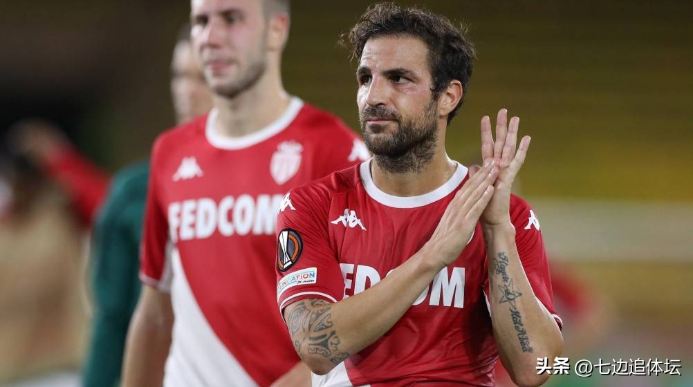 老板在热身!35岁巨星加盟意乙+投资,目标带队升级,未来或执教