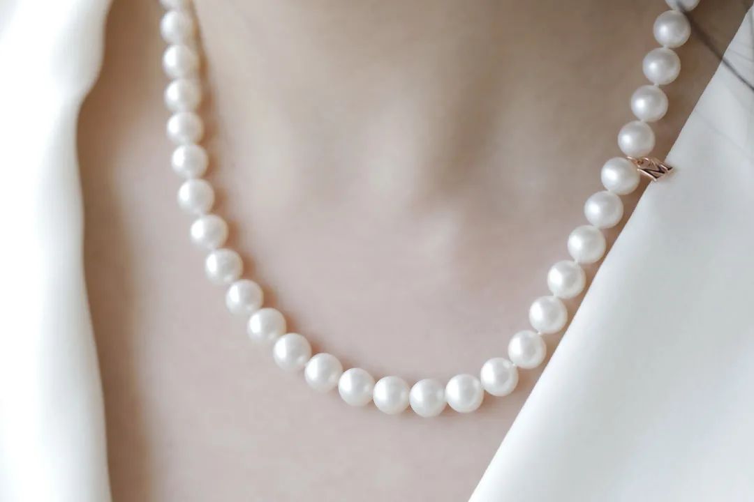 什么珍珠好看又实用,女人为什么爱首饰
