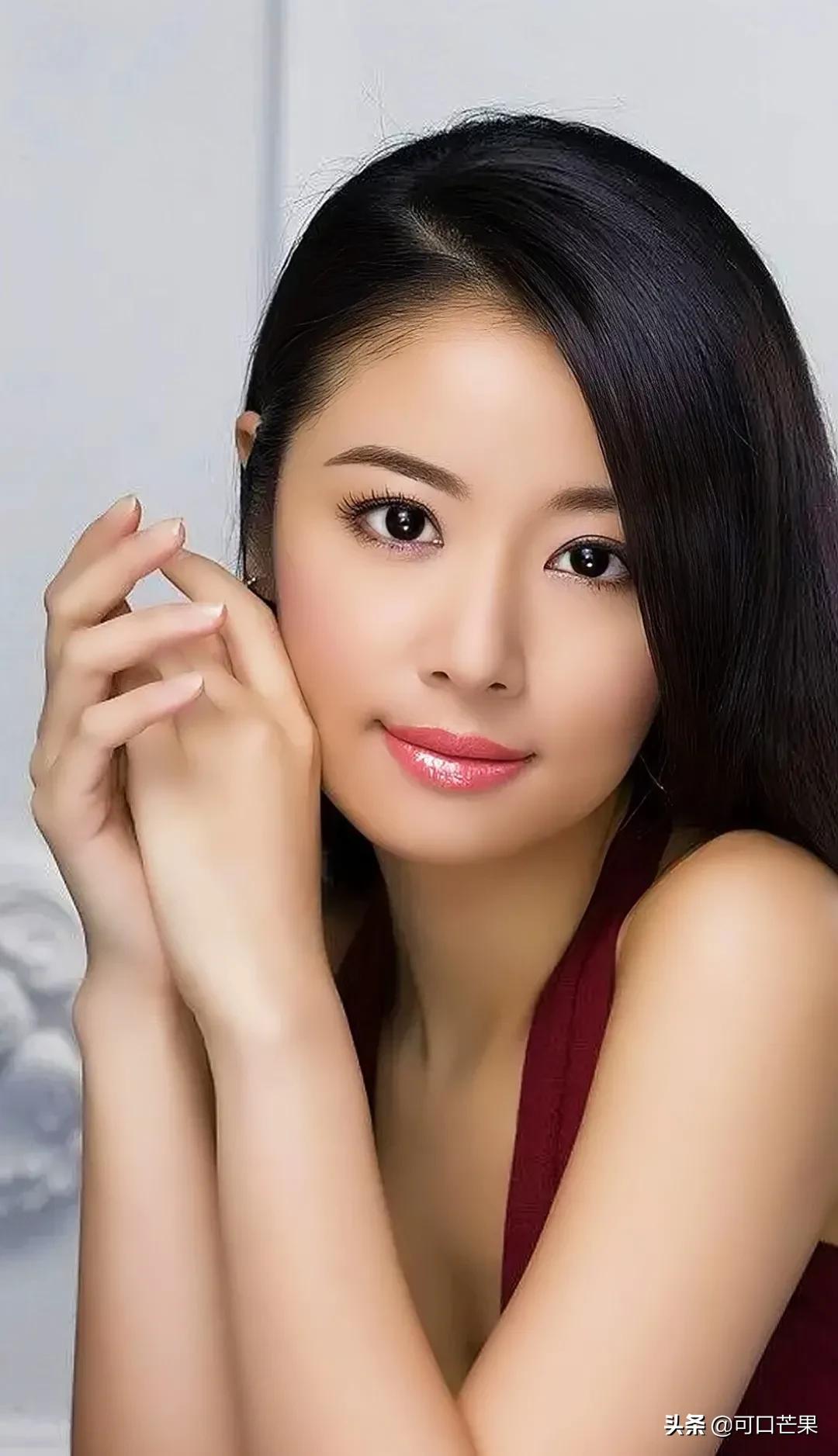 童颜女神林心如,44岁女神林心如