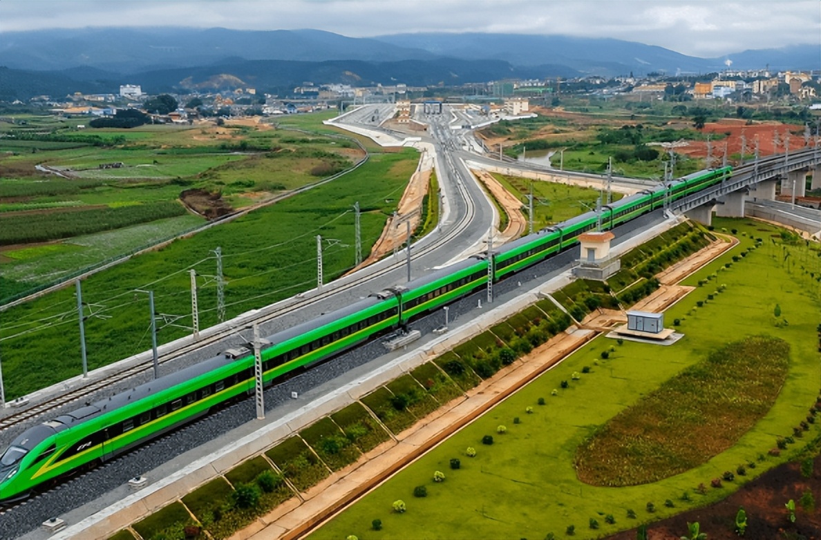 泛亚铁路绕开越南吗,泛亚铁路全部连通了吗