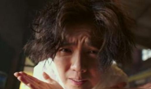 鹿晗关晓彤自交往以来备受争议,鹿晗关晓彤公开恋情前的回顾