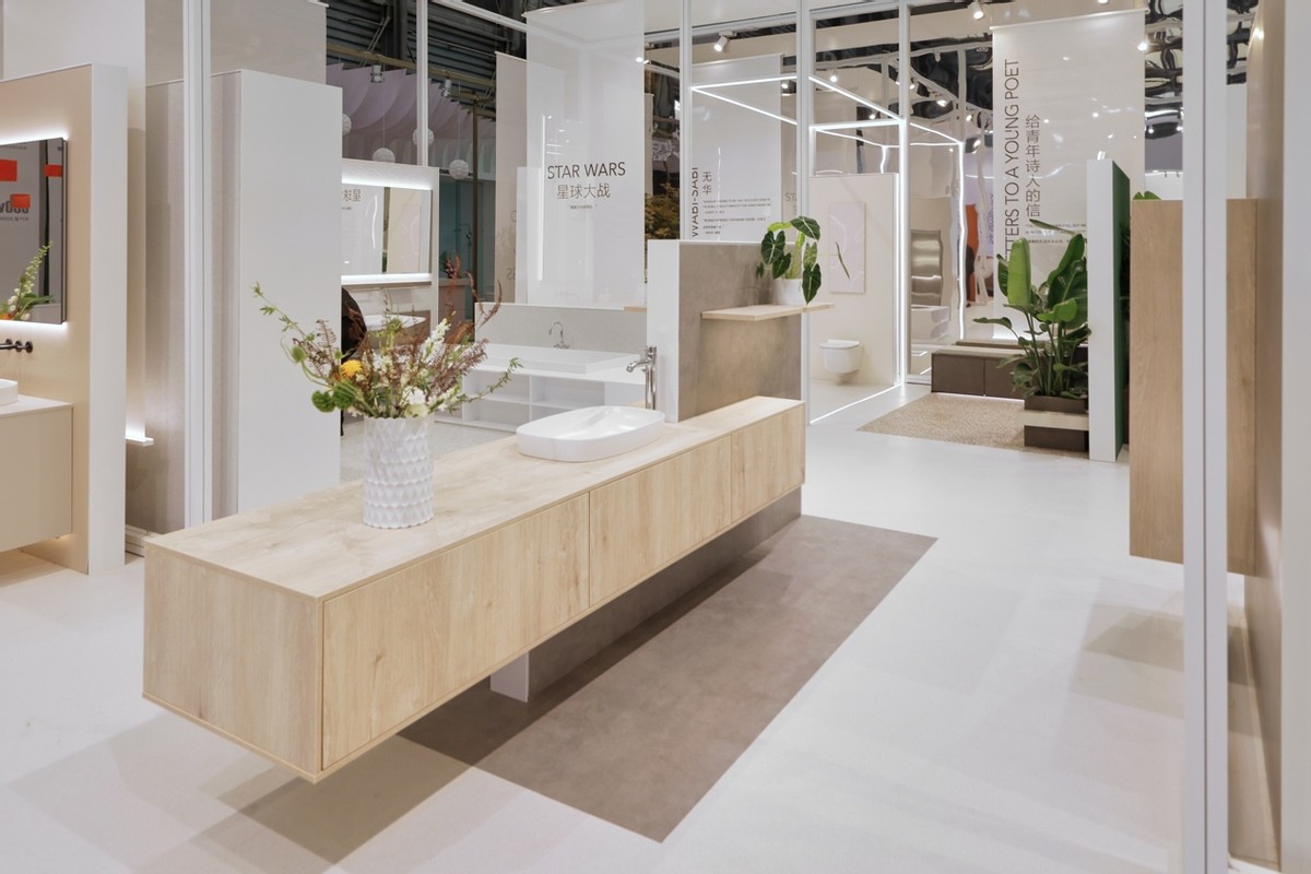 家居空间的n种方式德国柏丽携10大系列定制浴柜亮相2023上海KBC