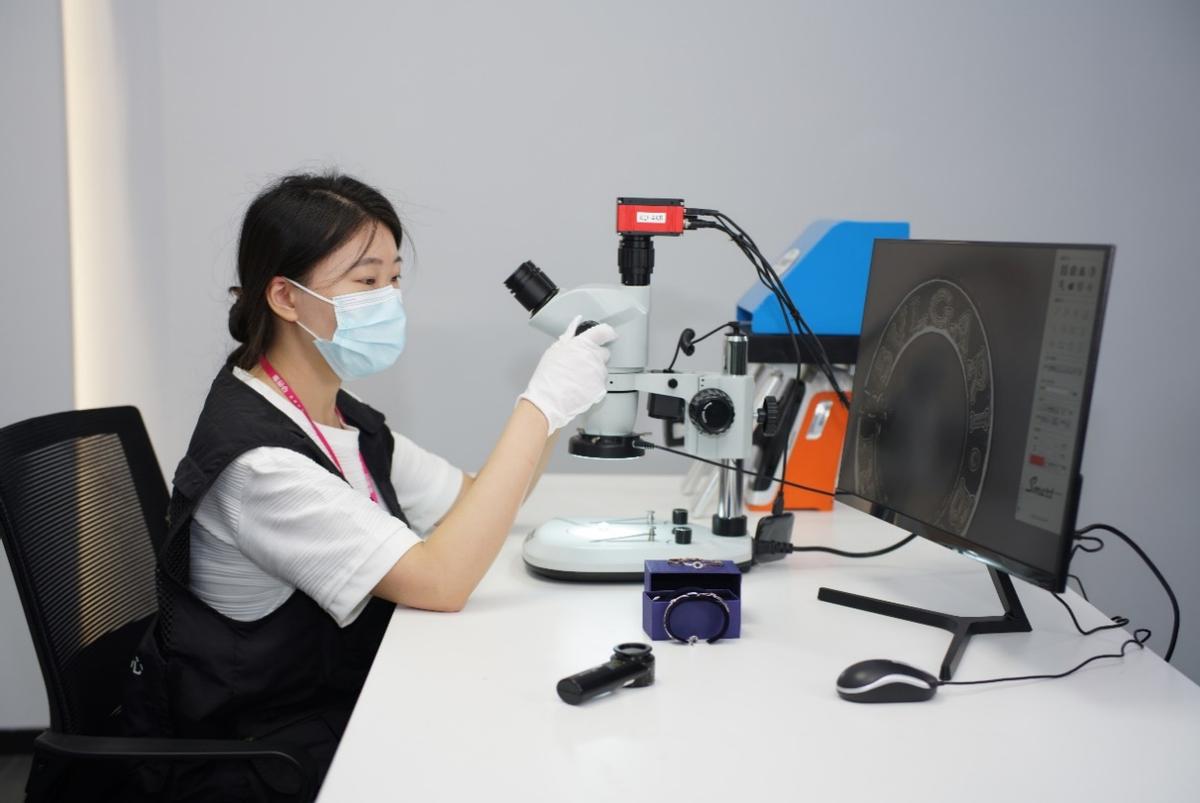 奢侈品销量猛增,奢侈品井喷