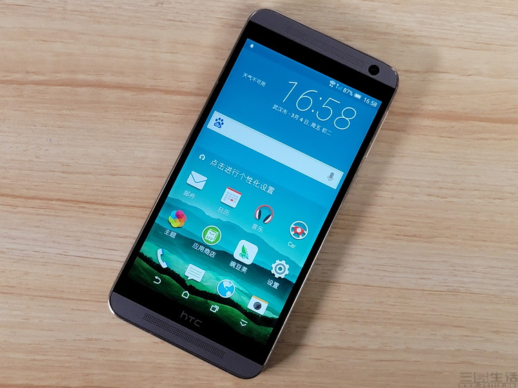 我们测了6台五年前的手机，发现了一些规律