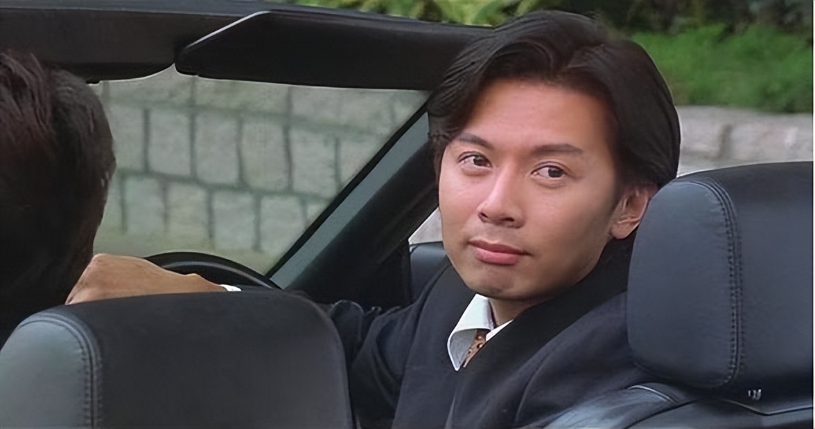 这几位遁入空门的明星：陈晓旭被忽悠，李娜为情所困，他放弃百亿