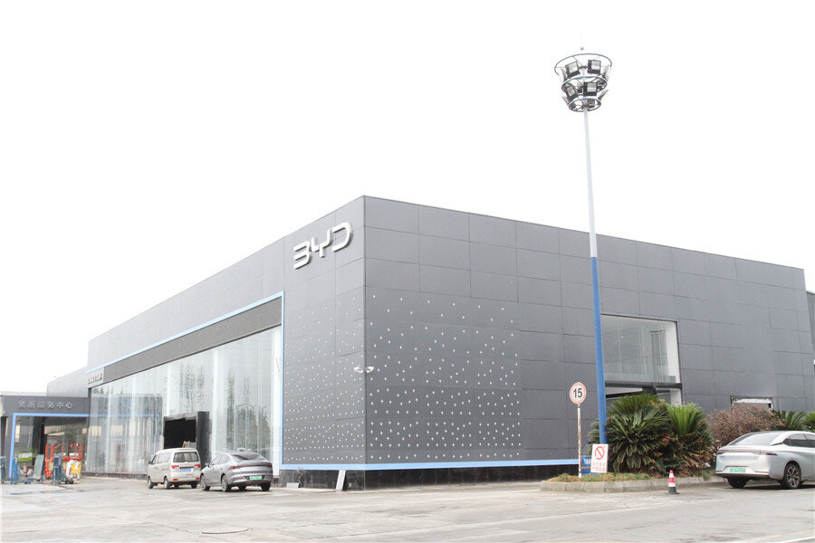 成都龙泉西河汽贸项目,龙泉西河汽贸服务区