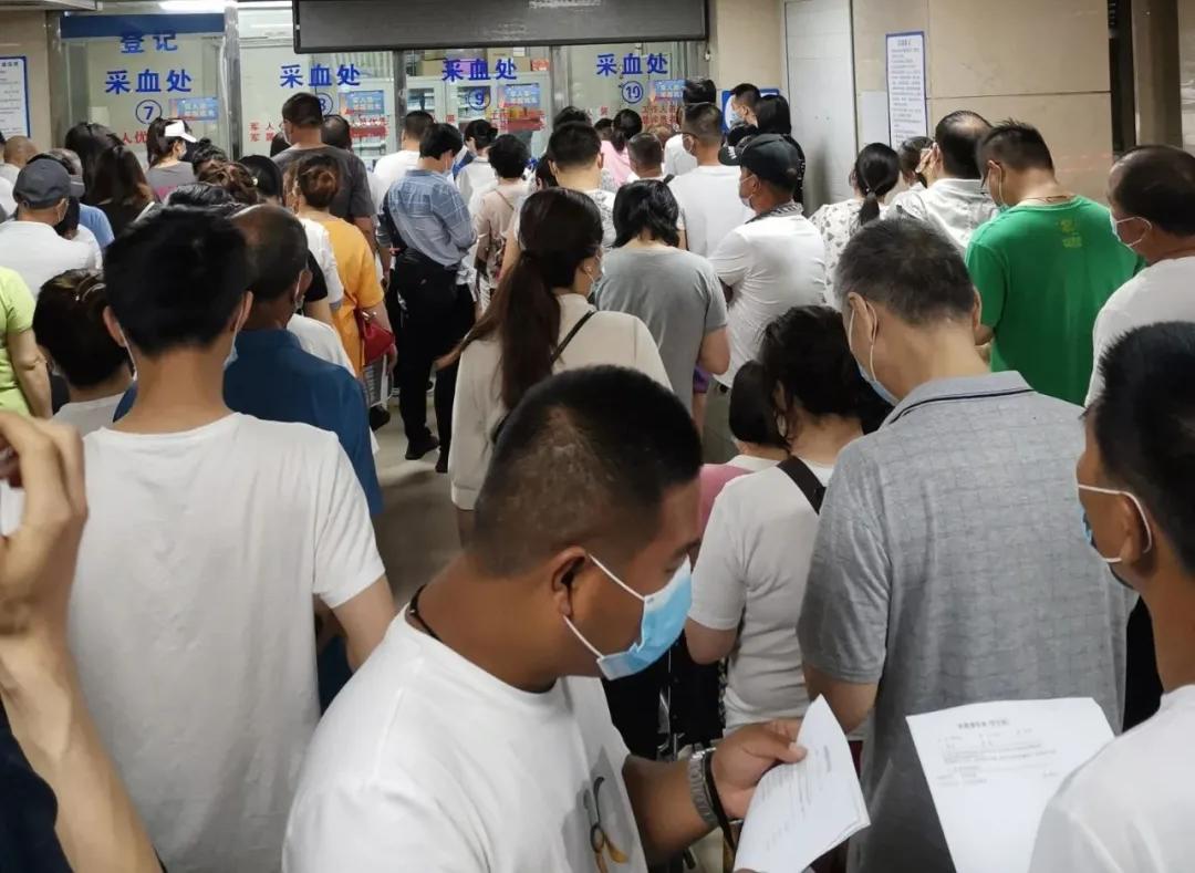 靠当“日租女友”，我月入过万，表面光鲜，其实背后“规则”很深