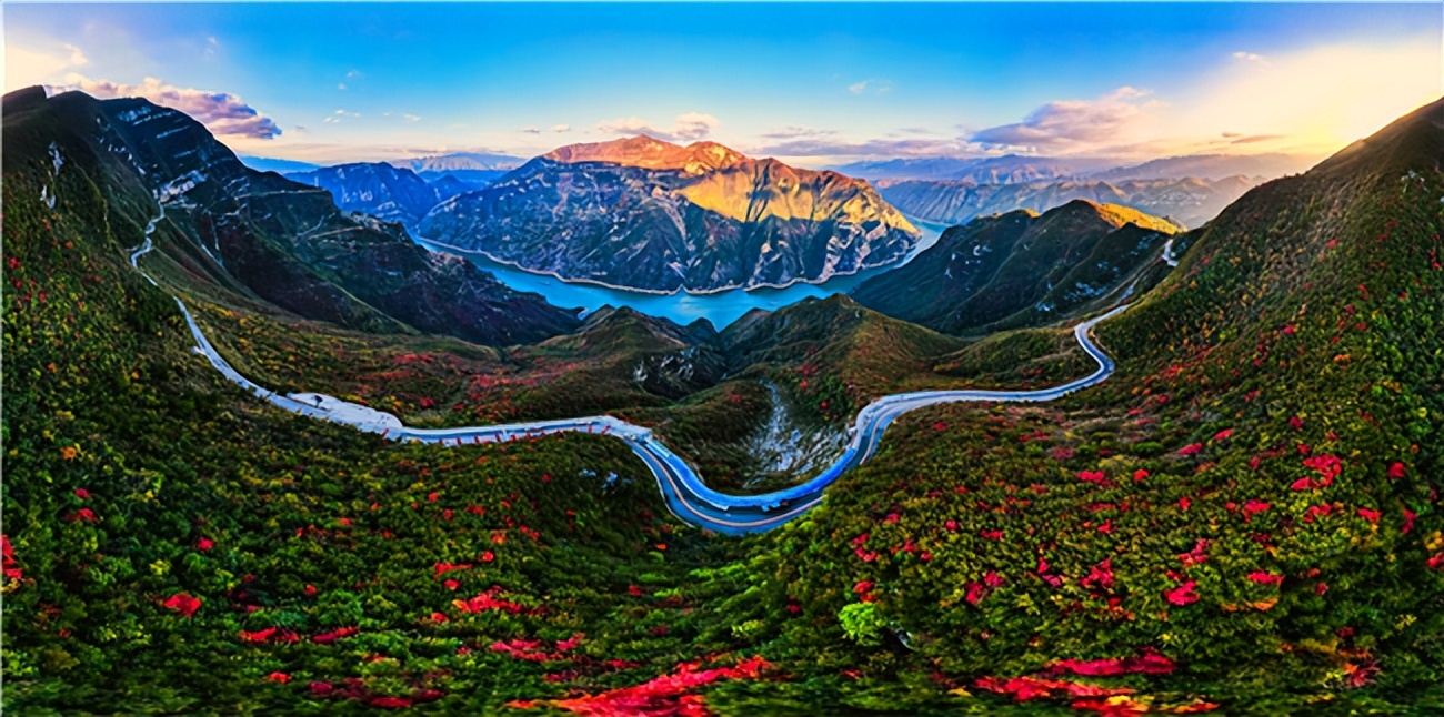 渝州瞭望台丨风从巫峡来看“大三峡”旅游振兴中的巫山智慧