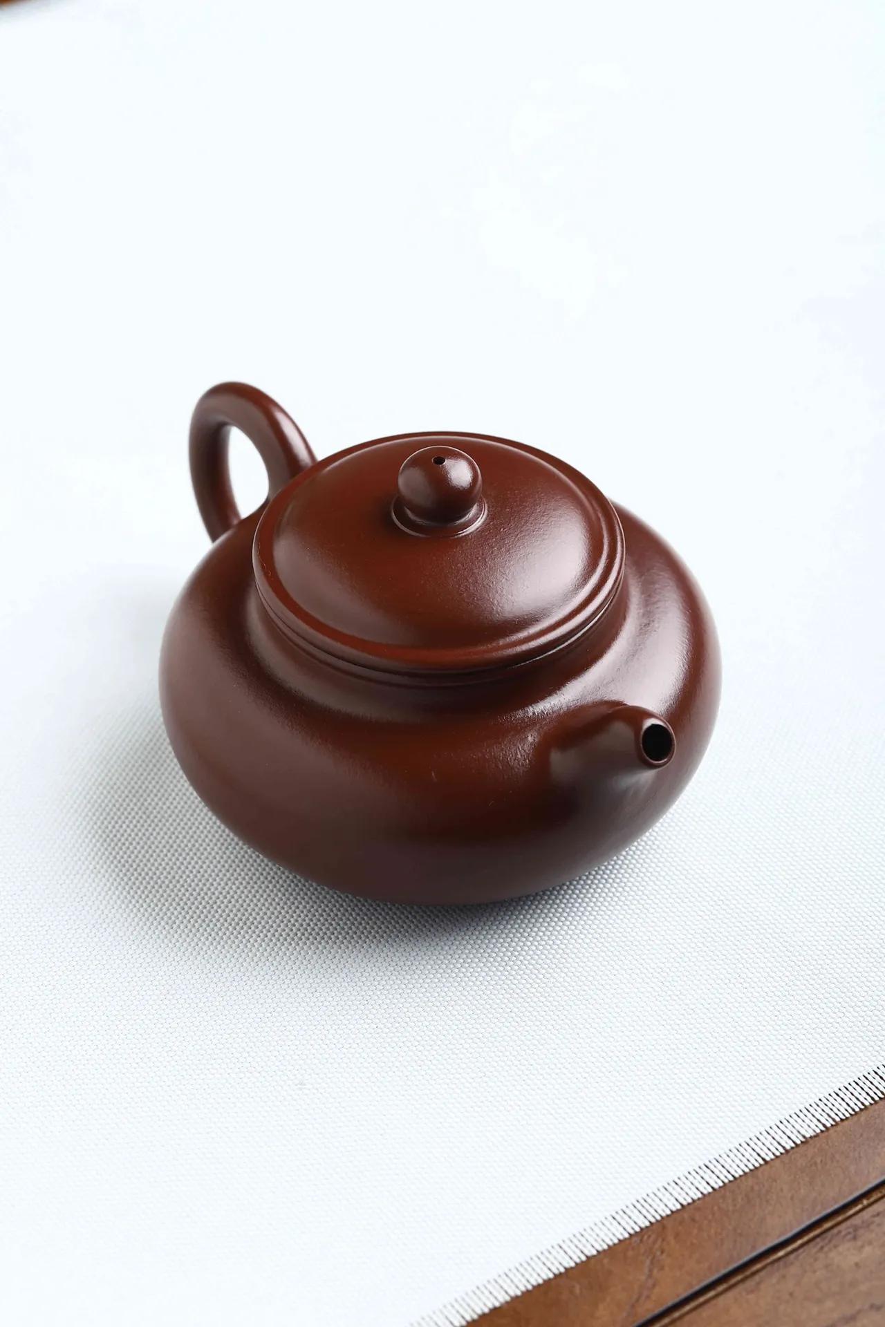 镶玉红朱泥紫砂茶壶,半手工紫泥仿古紫砂壶图片