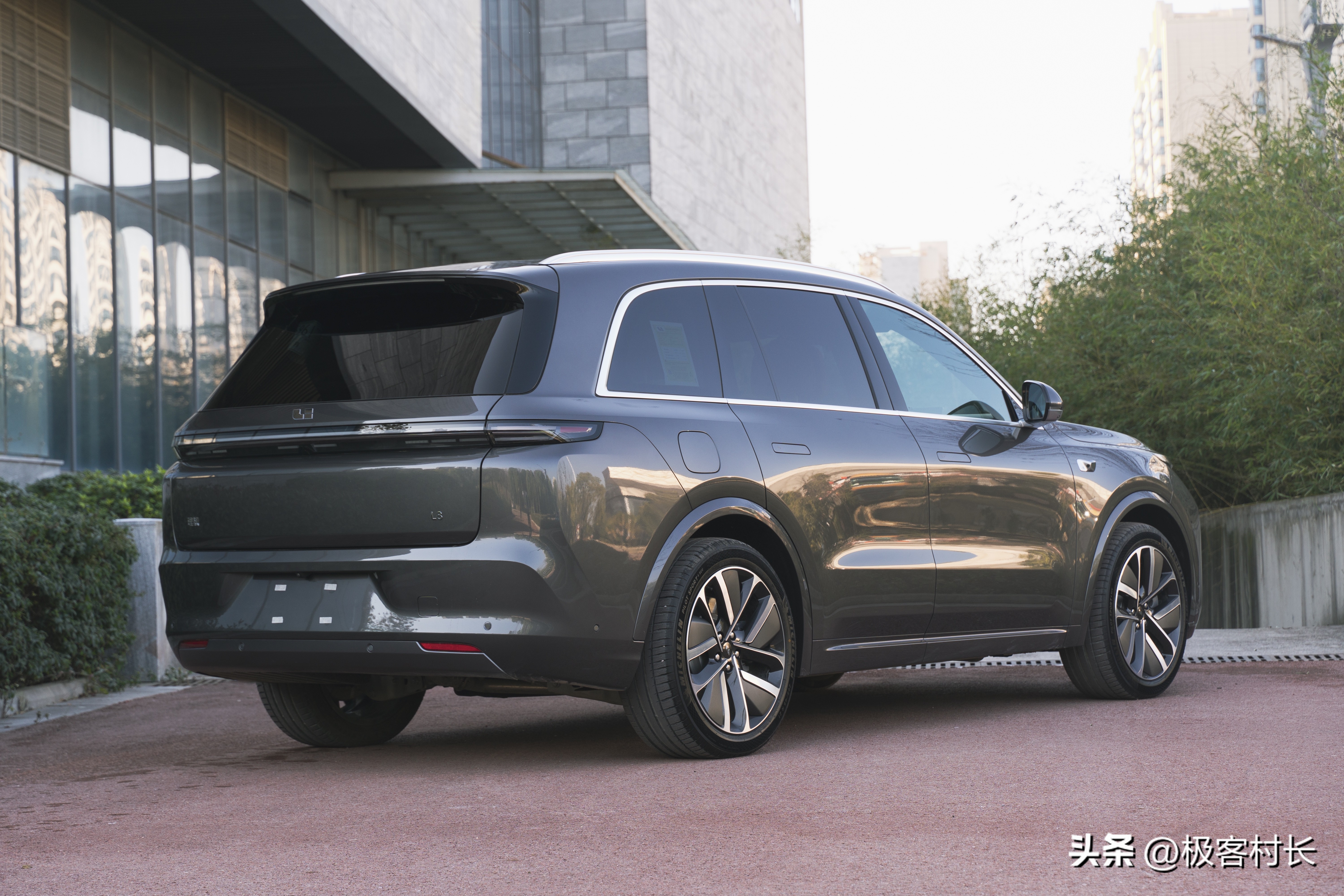 理想L8Pro什么时候能提车,最新理想l8pro车主真实感受