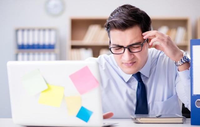 夫妻碰到困难,夫妻遇到困难怎么解决是对的