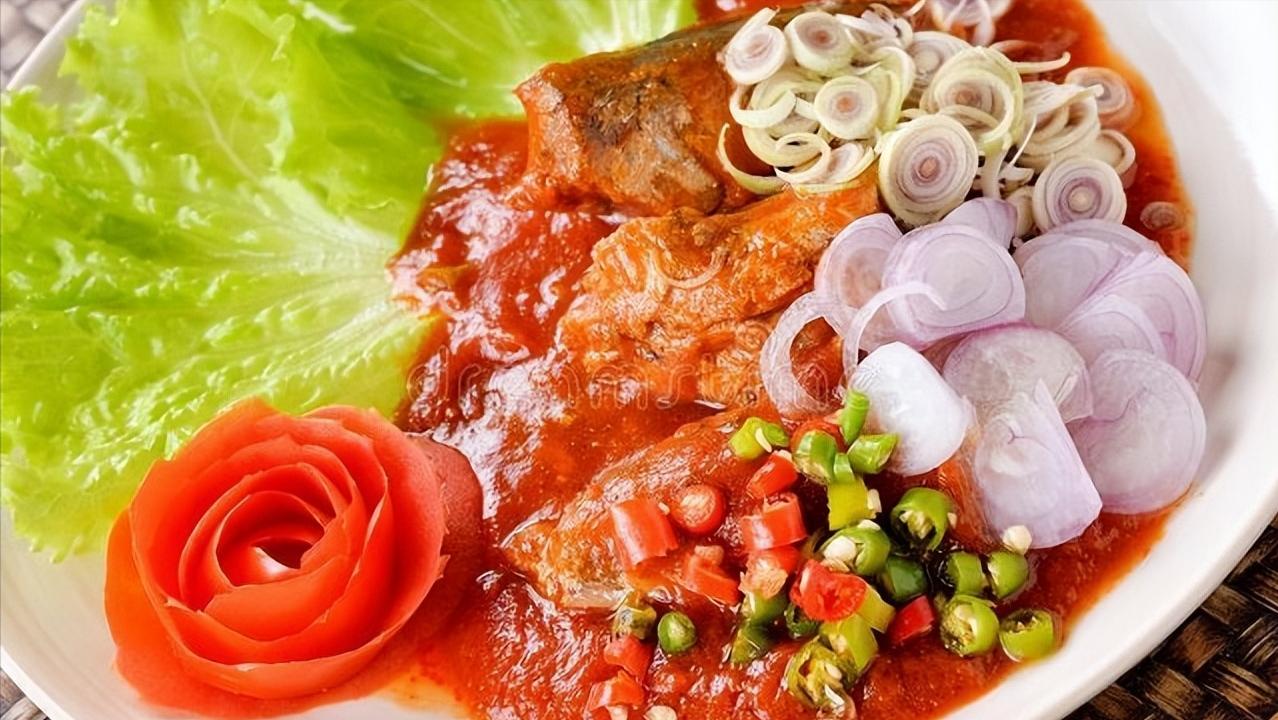 鱼被做成零食还有营养吗,孕妇可以吃家家红罐头吗