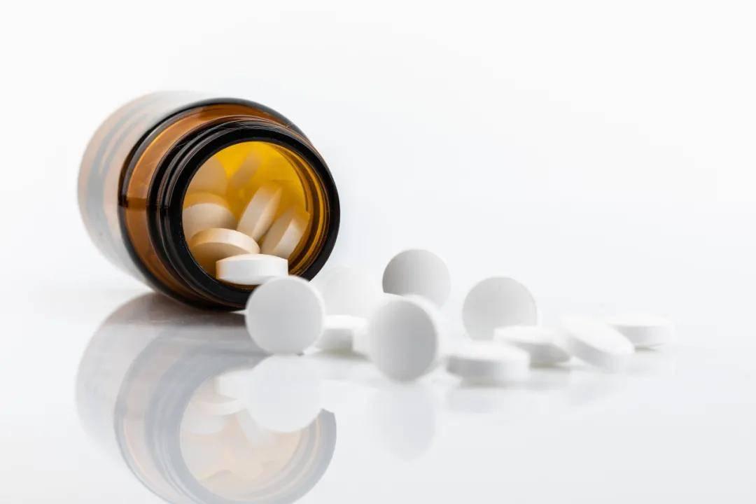 西地那非一片两块多，价格太低吃了不管用？3个因素要重点考虑！