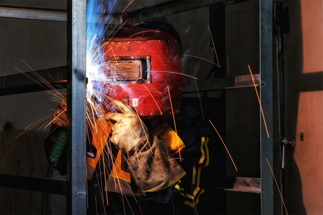 铁路上岗证和职称证,铁路各个工种要考的技能证