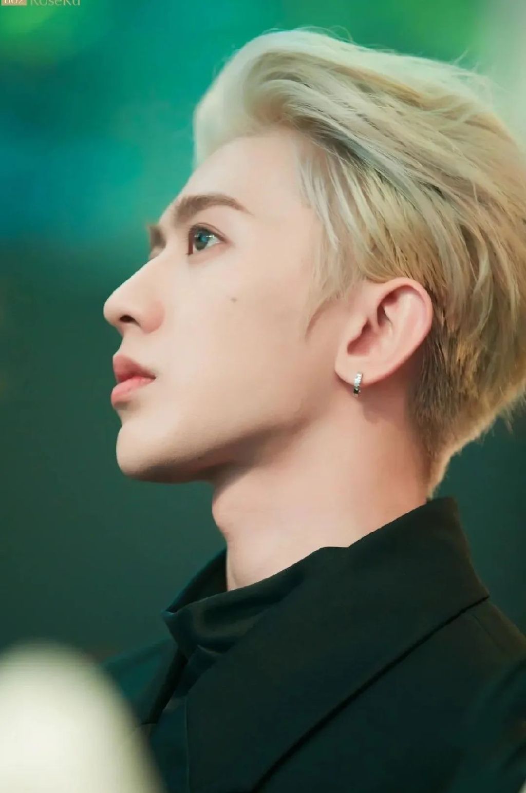 男士头发稀少适合剪什么发型,35到40岁的男士发型怎么剪