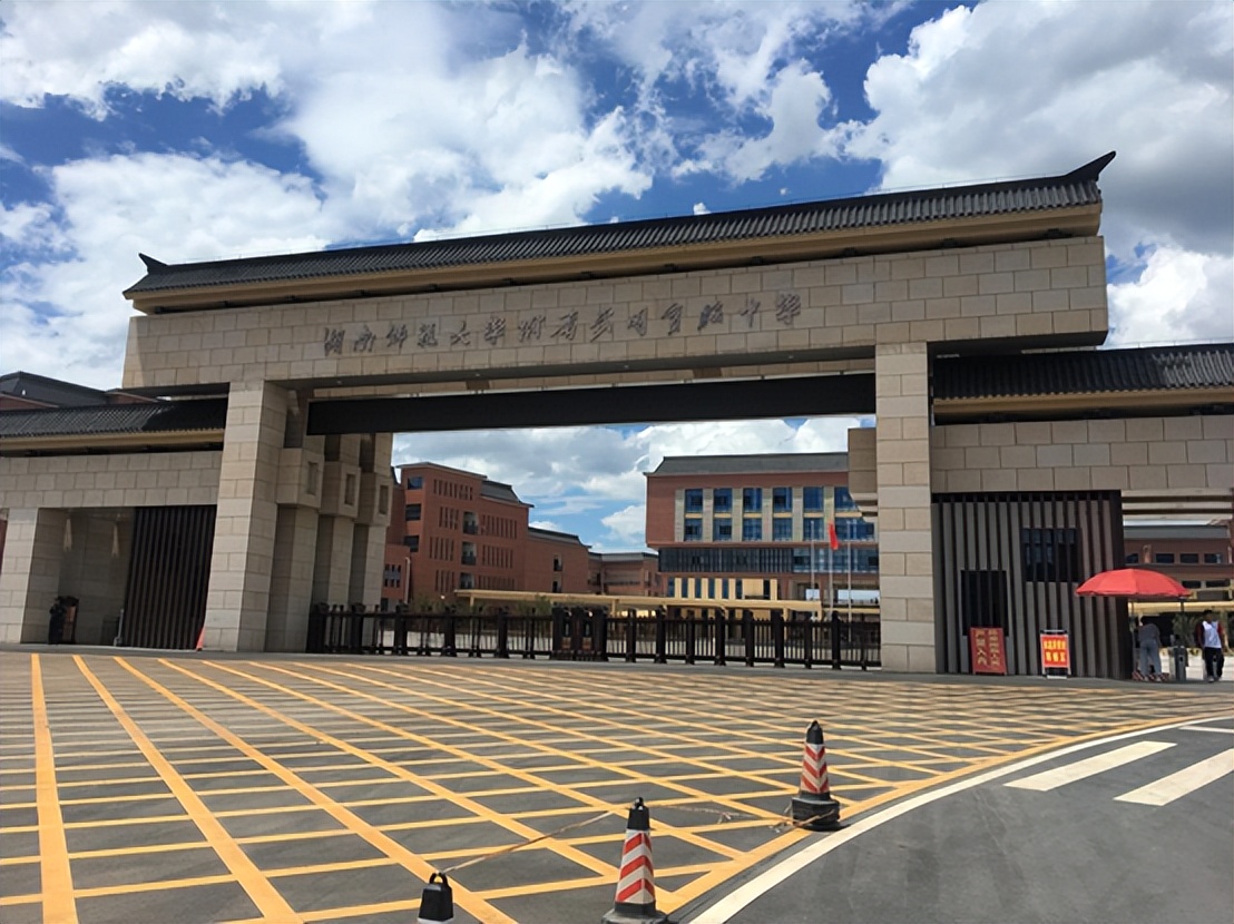 智慧黑板提升课堂效果,智慧黑板助力教学