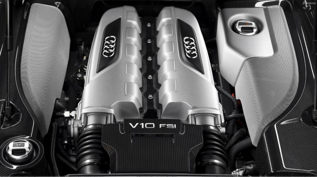 奥迪r8v10rws评测,奥迪r8v10decade版本