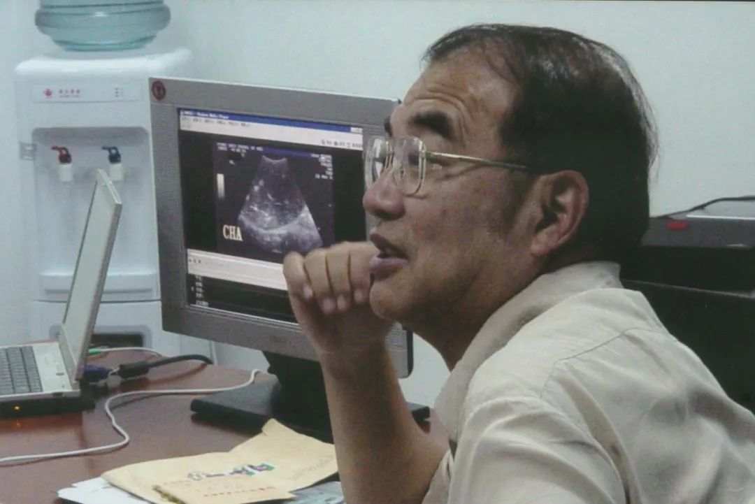 上海理工大学院士王威琪,悼念王威