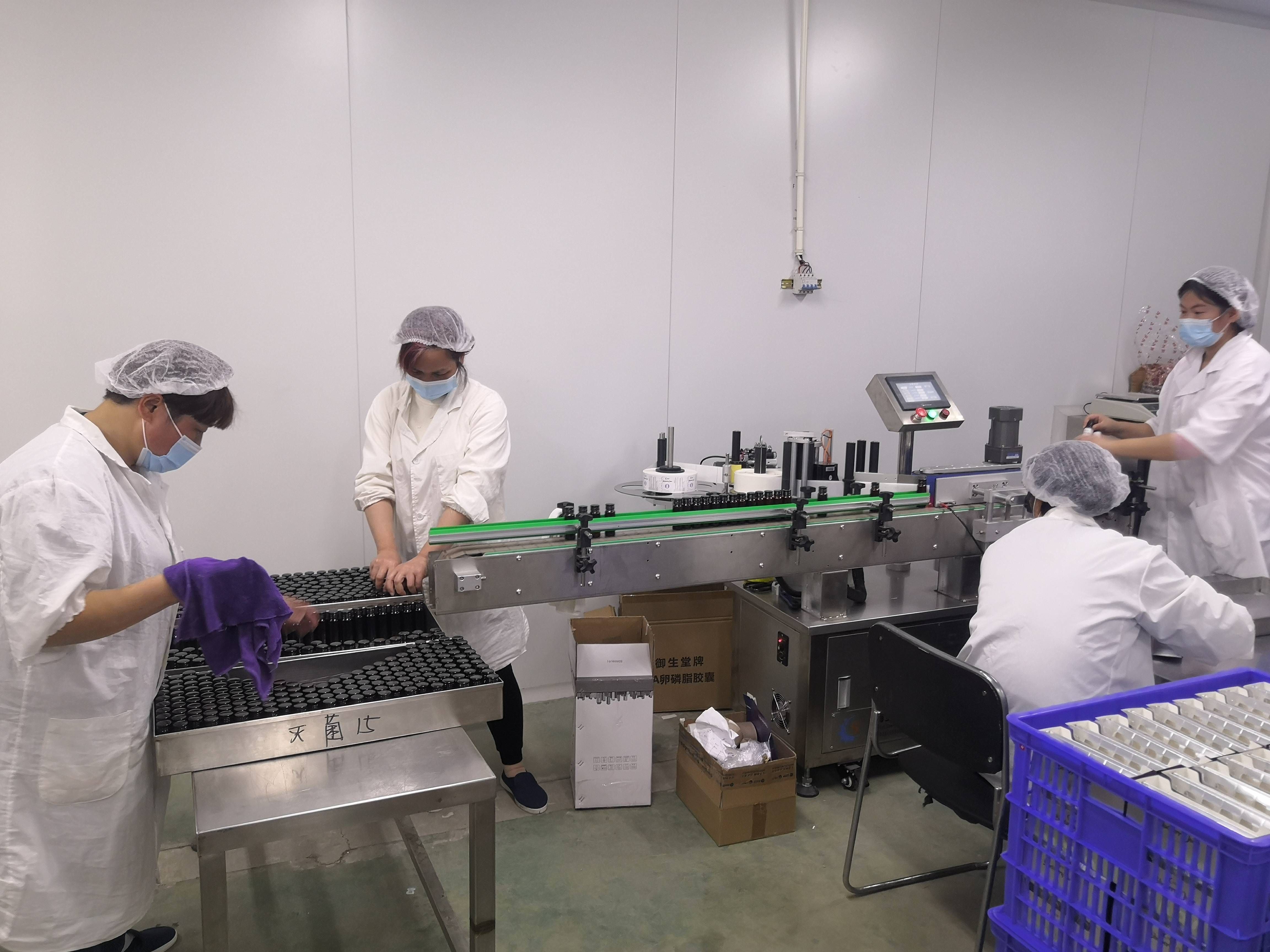 口服液糖浆全自动灌装生产线,现在最常用的口服液灌装设备