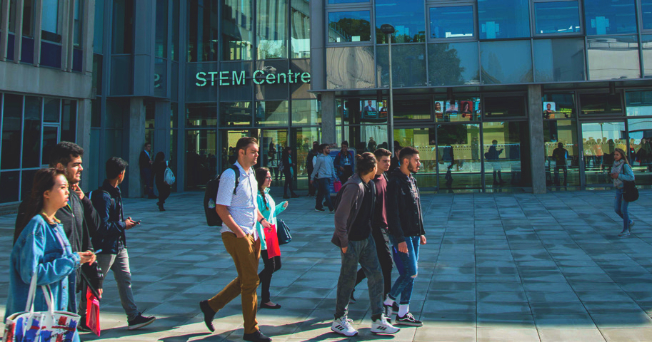 英国埃塞克斯大学在英国排名,埃塞克斯大学留学一年学费