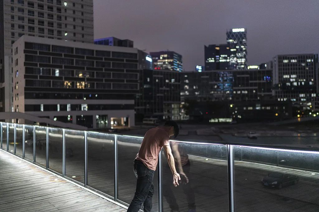 失业了假装每天去上班应该去哪里,失业了骗老公天天假装上班