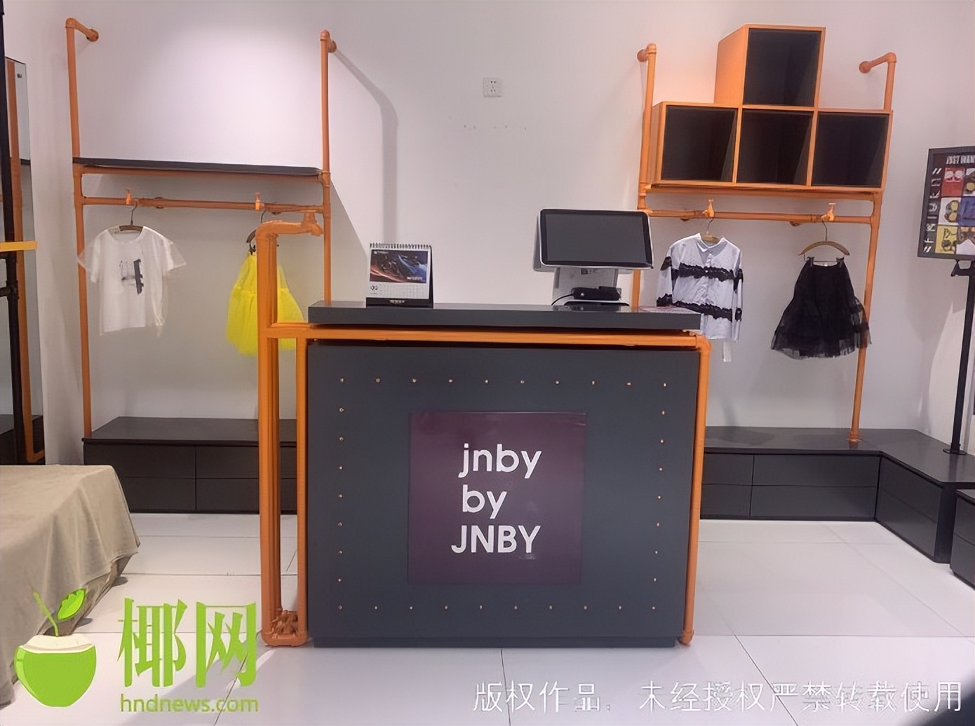 江南布衣童装再现诡异画风,江南布衣再现暗黑童装店