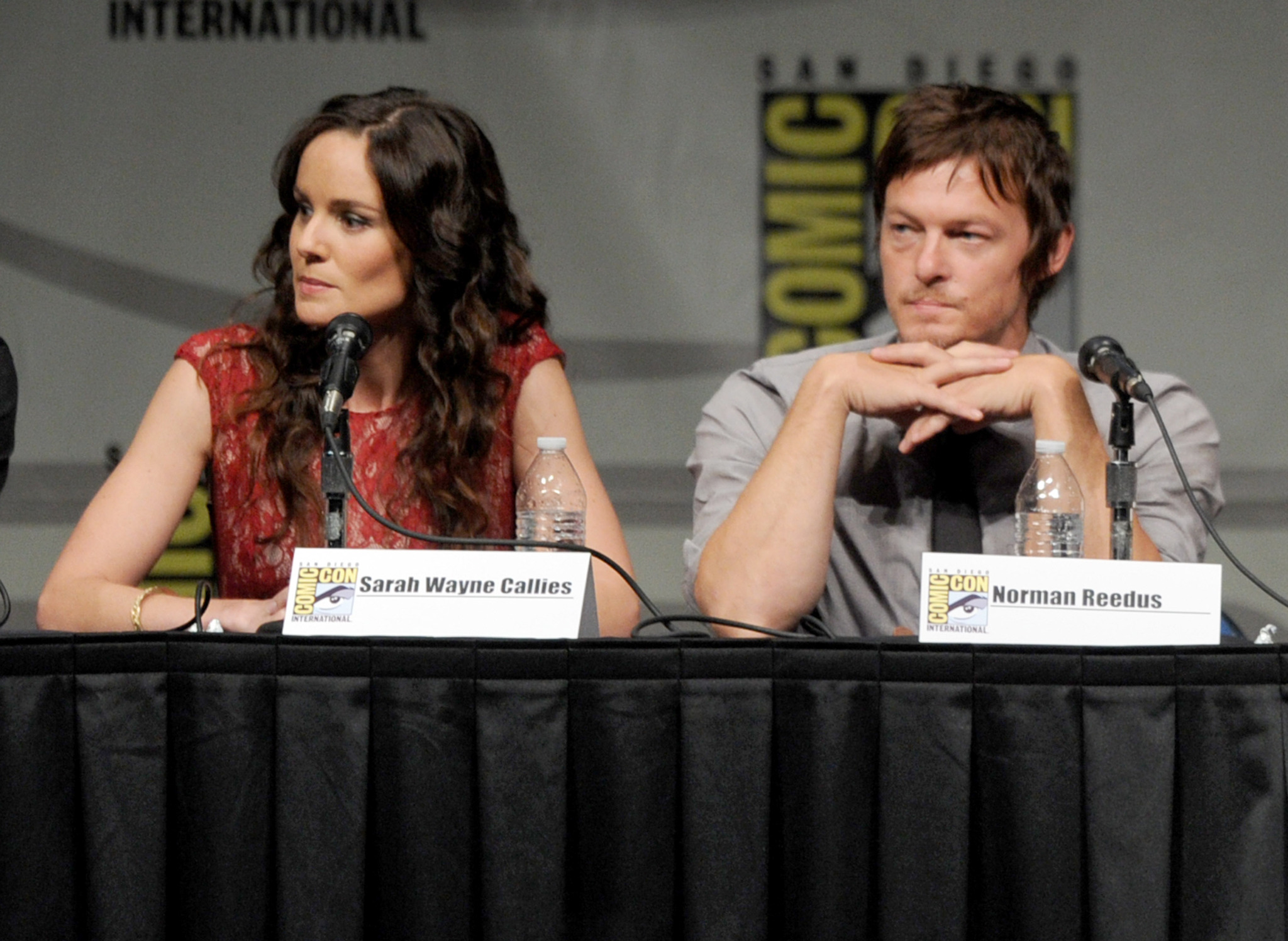 莎拉韦恩卡丽丝和温特沃斯米勒,莎拉韦恩卡丽丝照片