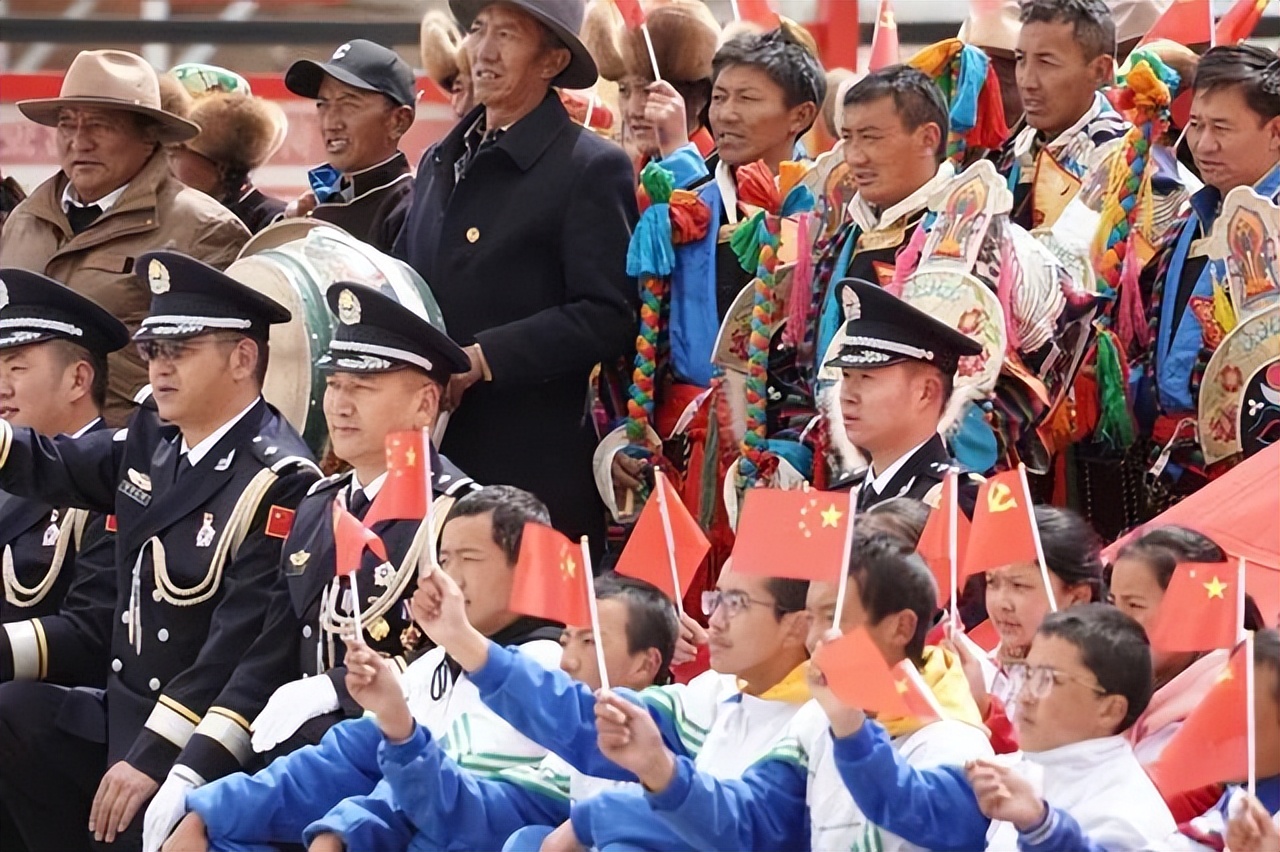 道中华|他在“世界之巅”，交出了一份青春答卷｜中国守边人