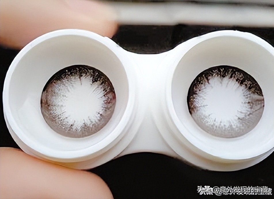 清纯小鹿眼美瞳 (清纯鹿眼美瞳)