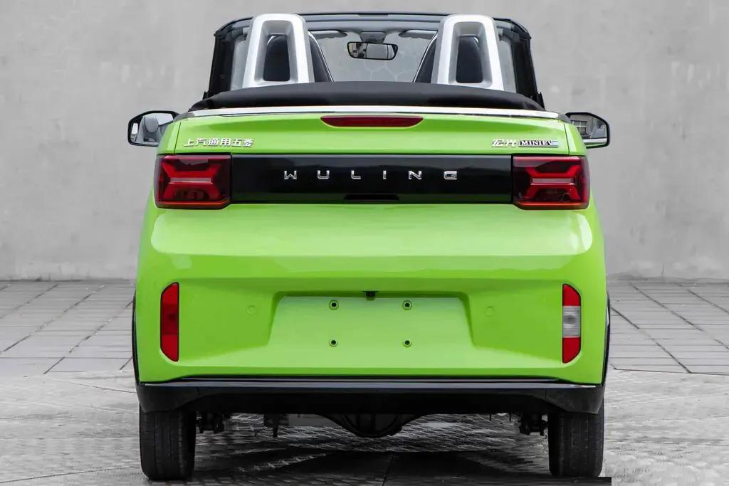 3.28万五菱宏光mini到手后多少钱,3.88万的宏光miniev