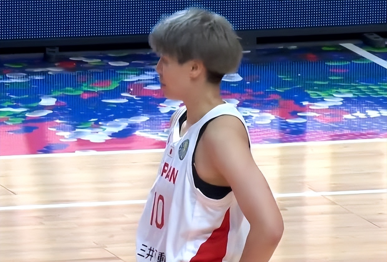 女篮世界杯5-6名排名赛,女篮险胜世界前三