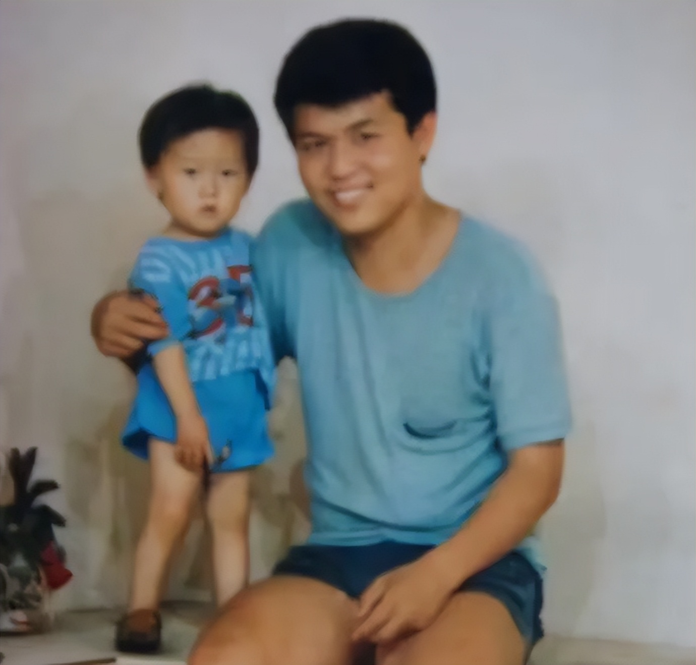 乌克兰美女嫁中国小伙七年变化,河南小伙24年前迎娶乌克兰美女