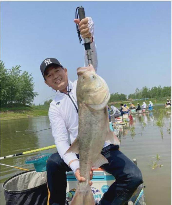 邓刚最得意的产品,邓刚成名之路下