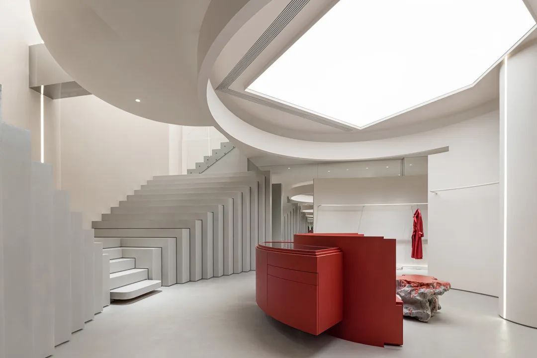 逛本土买手店，怎么跟开盲盒似的？