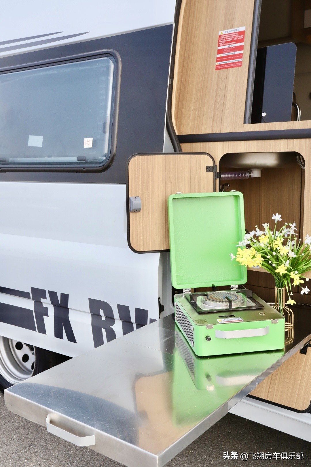 20万皮卡升降硬顶房车,20万房车b型中顶房车