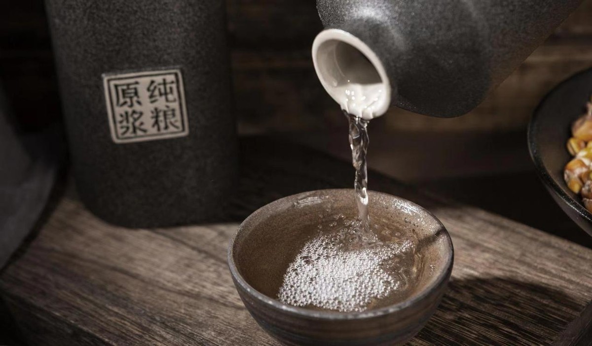 五粮液嫡系低端酒：尖庄，是纯粮佳酿吗？值得当口粮酒吗？