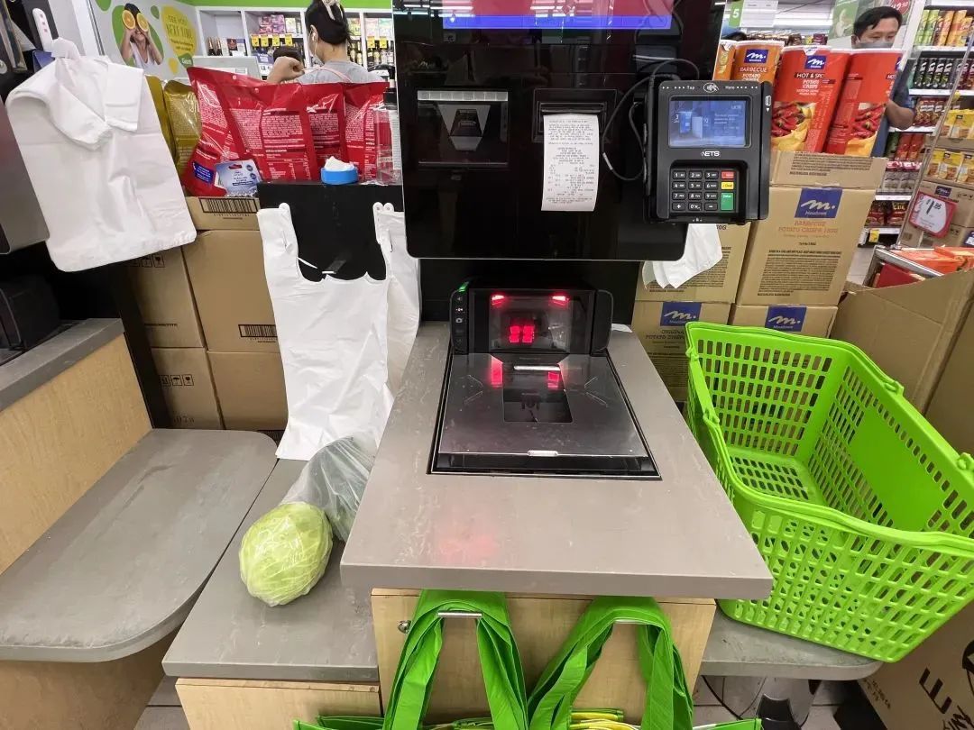 新加坡为什么那么多垃圾桶,新加坡超市不卖垃圾袋吗