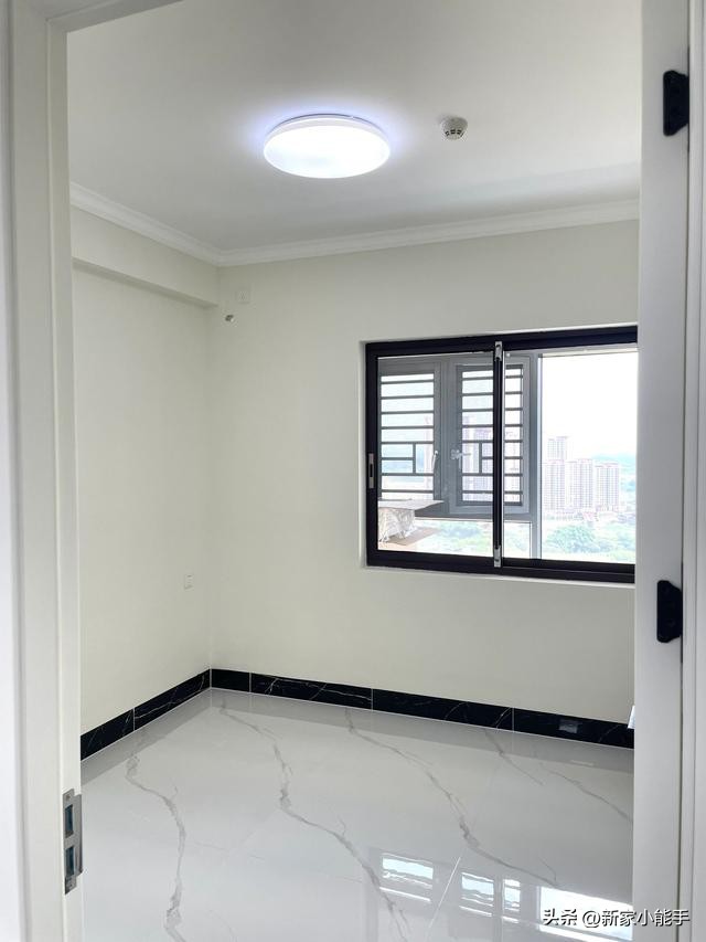 装修房子不做吊顶的装修程序,装修不吊顶的情况下一般都怎么做