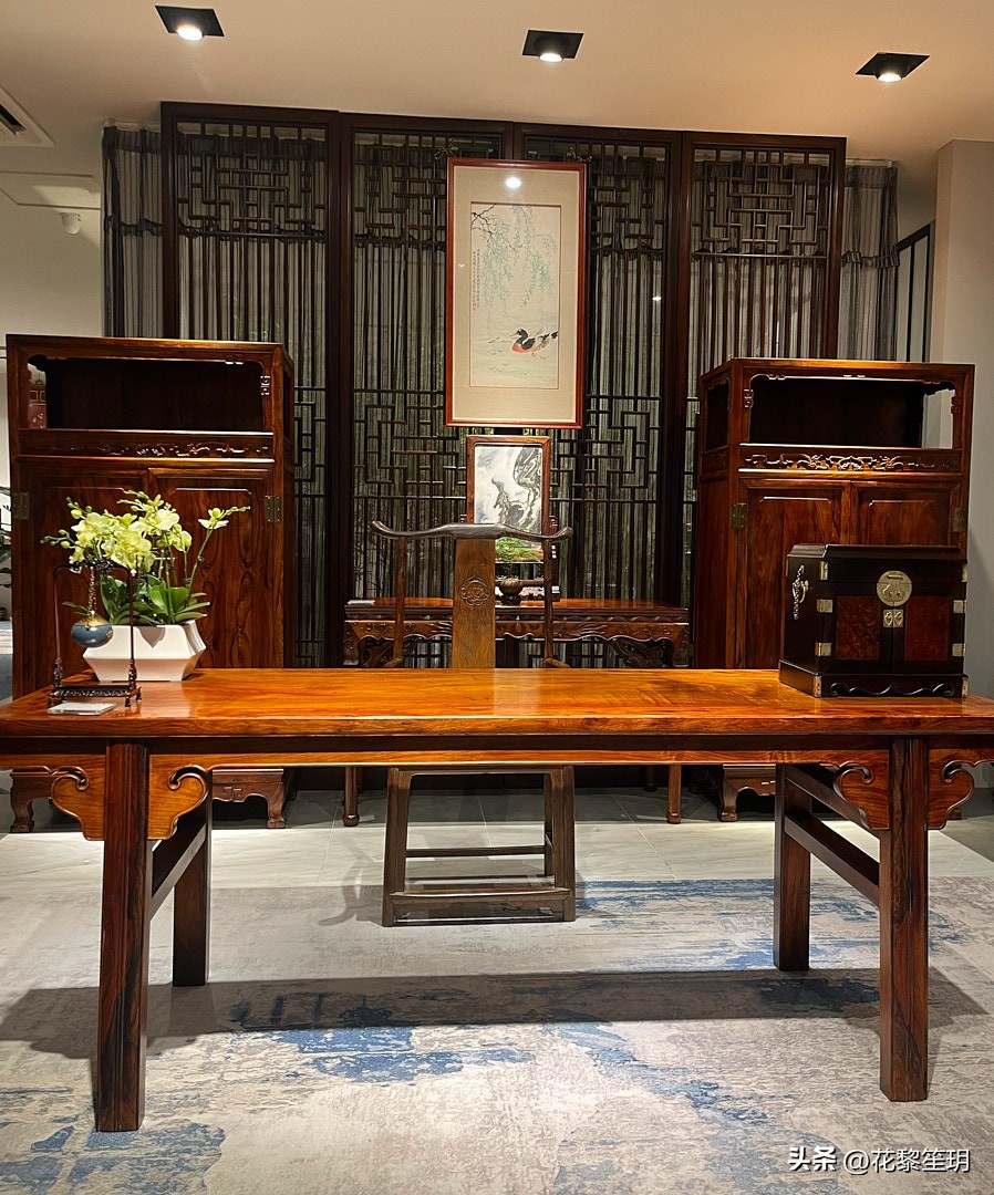 明式黄花梨书房大画案,明黄花梨夹头榫画案