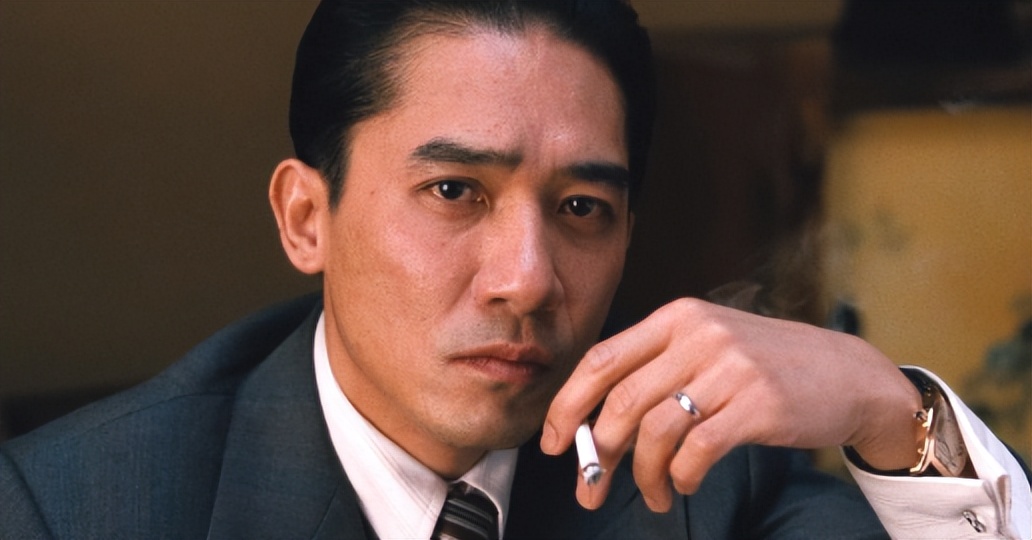 棣欐腐鍥涘ぇ褰卞笣缁忓吀鏃跺埢,棣欐腐涓ゅぇ褰卞笣宸呭嘲瀵瑰喅