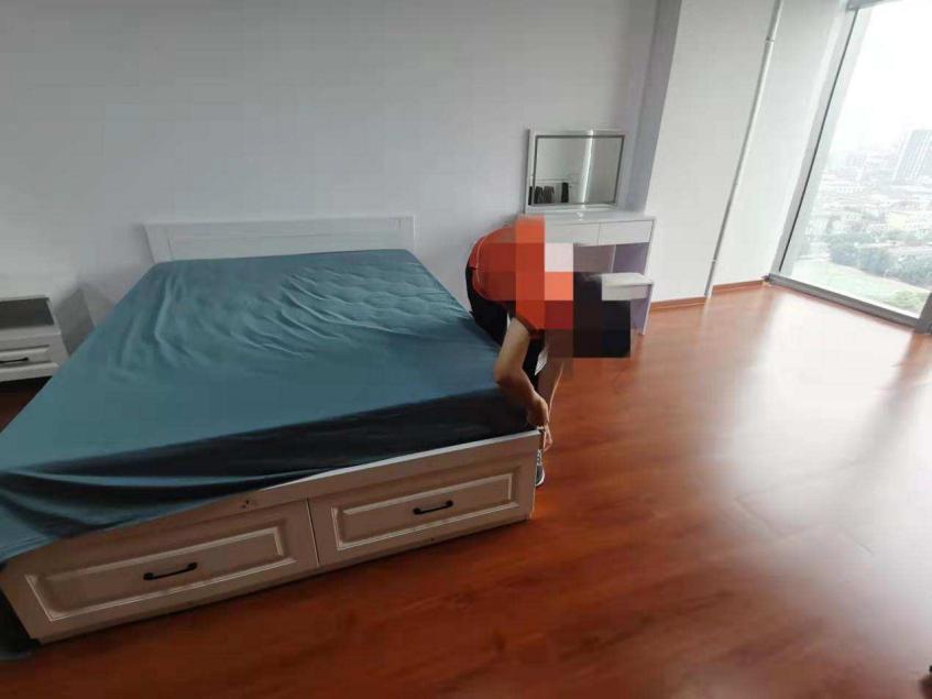 深圳想找份家政的工作有吗,深圳待业青年开家政公司