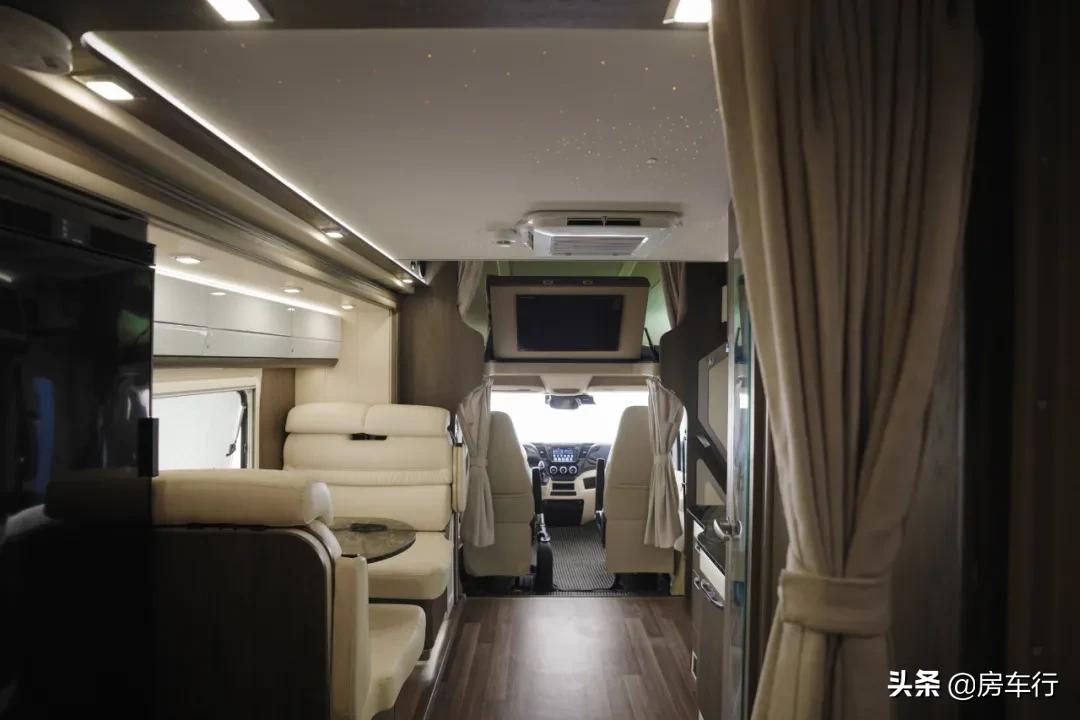 最新款进口顶级依维柯b型房车,依维柯房车推荐10万到20万之间7座