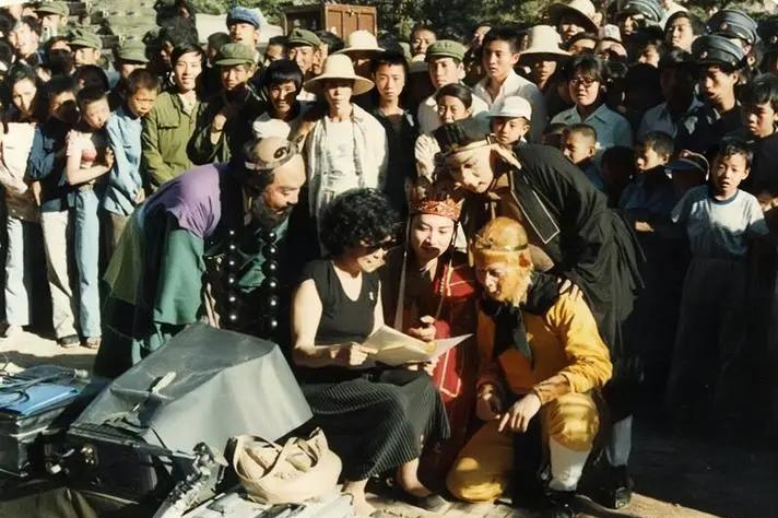 名和利,救不了六小龄童