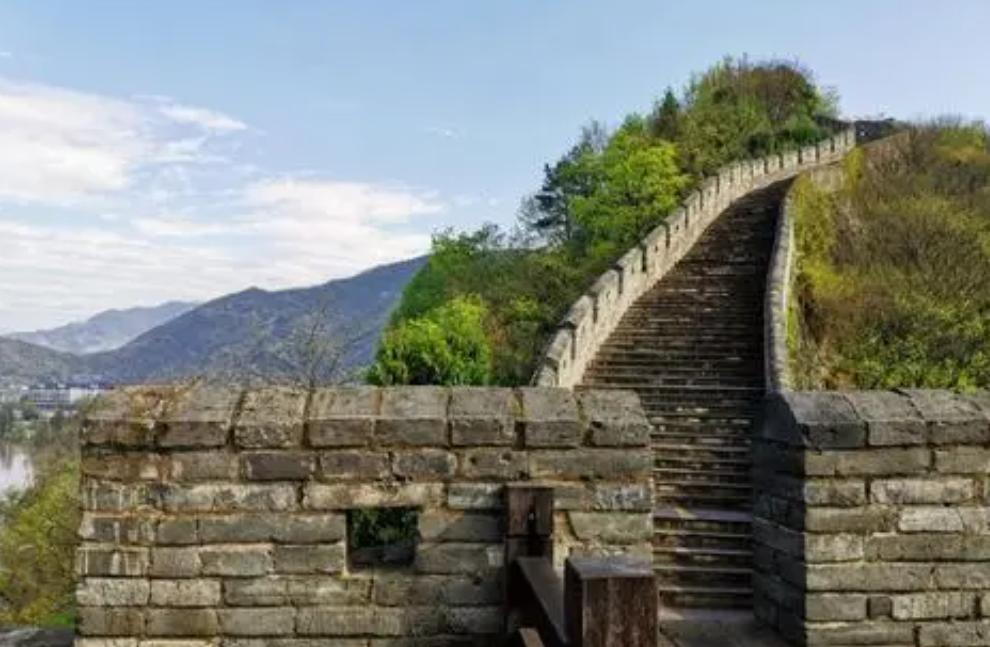 长城只有7.8米高，却拦住了中华民族的灭亡