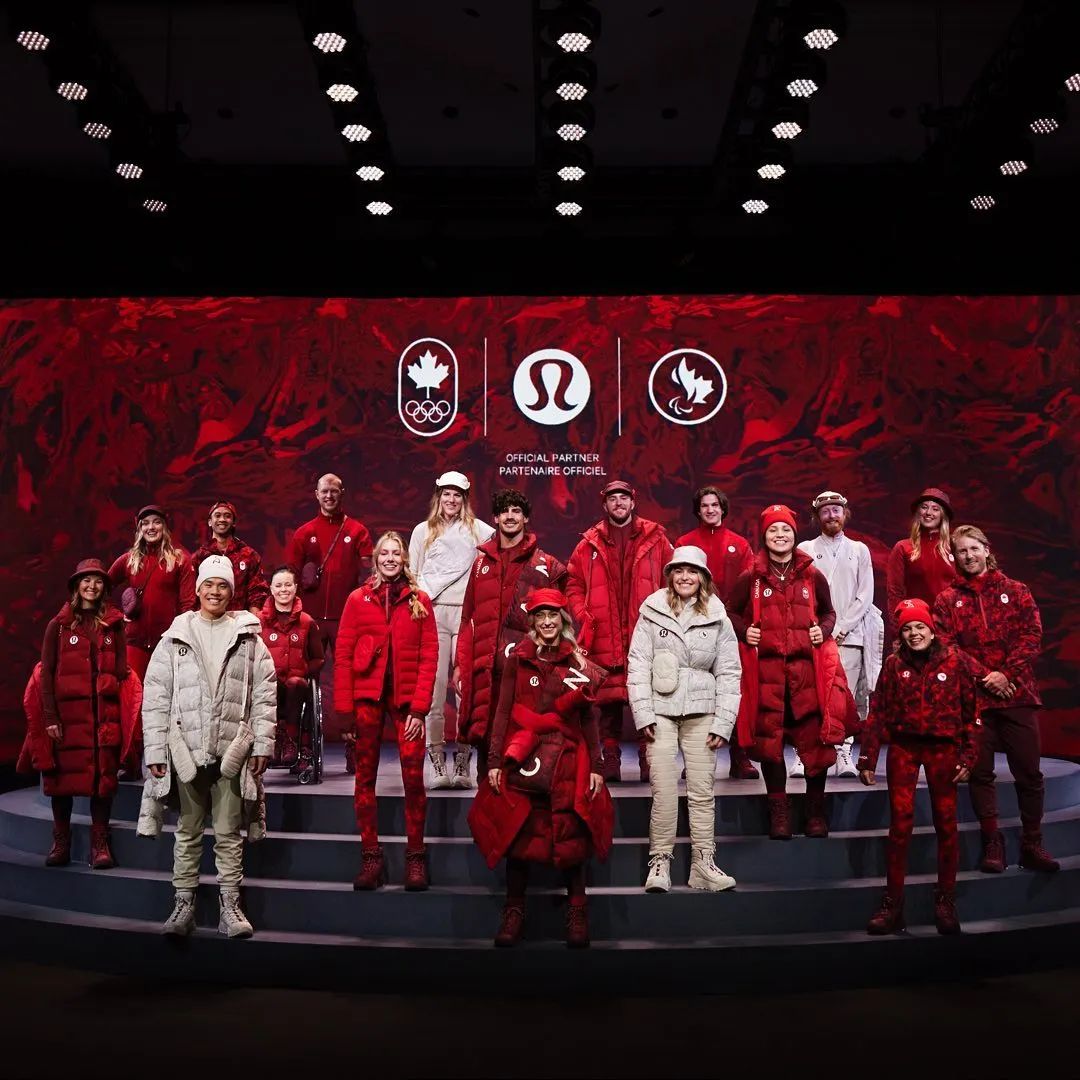 健身房怎么健身好看一点,健身大神们的健身房穿搭